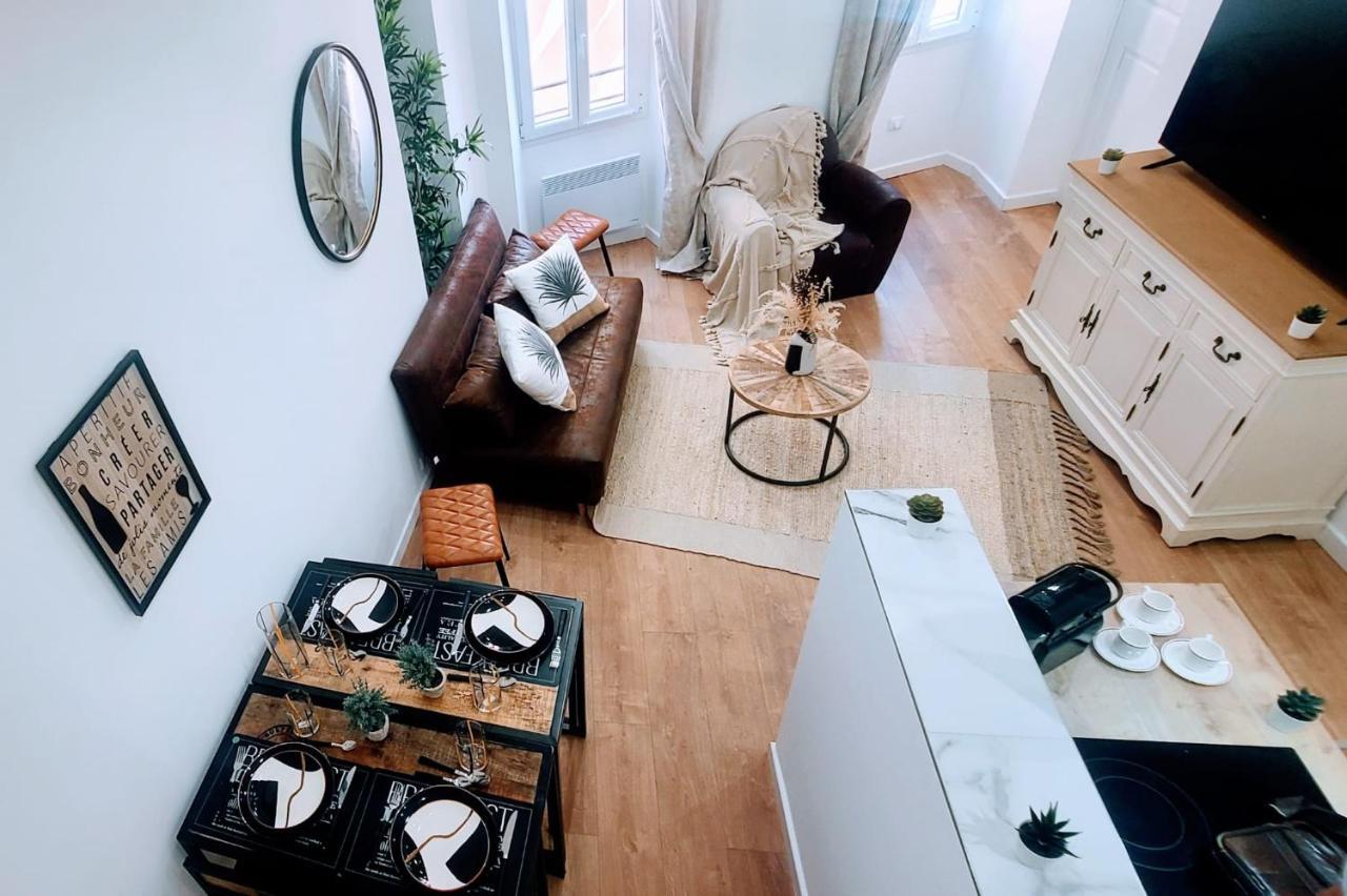 7 Couchages Aux Portes Des Celebres Parfumeries Wifi Грас Екстериор снимка